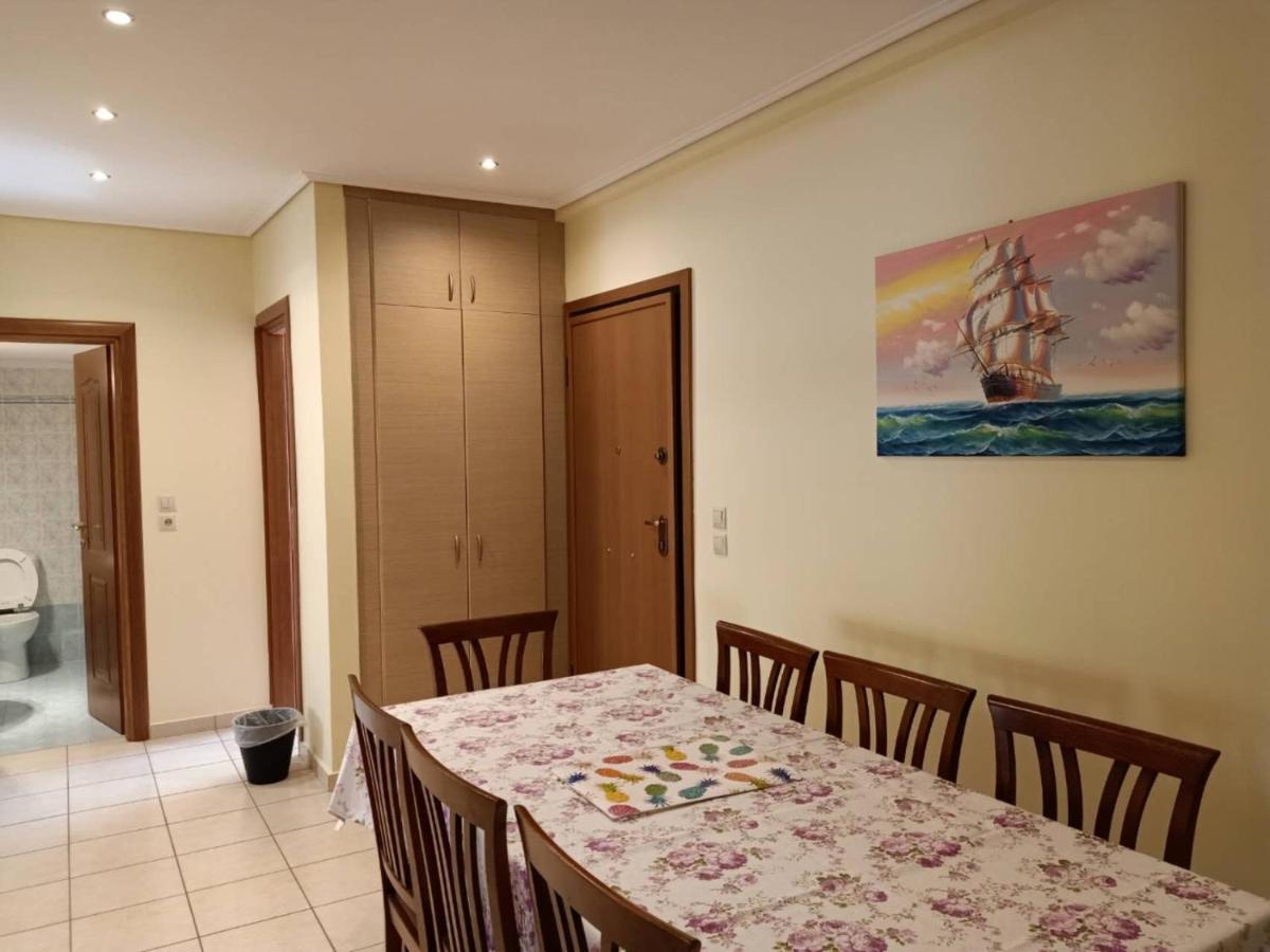 Big Apt 3Bed 3Bath 10 Min Walk Acropolis เอเธนส์ ภายนอก รูปภาพ
